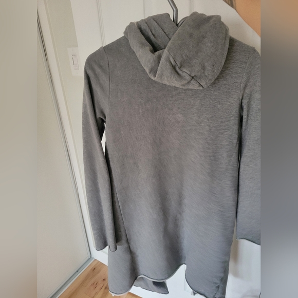 H&M DIVIDED Grey Cardigan XS LIKE NEW! - Picture 7 of 8